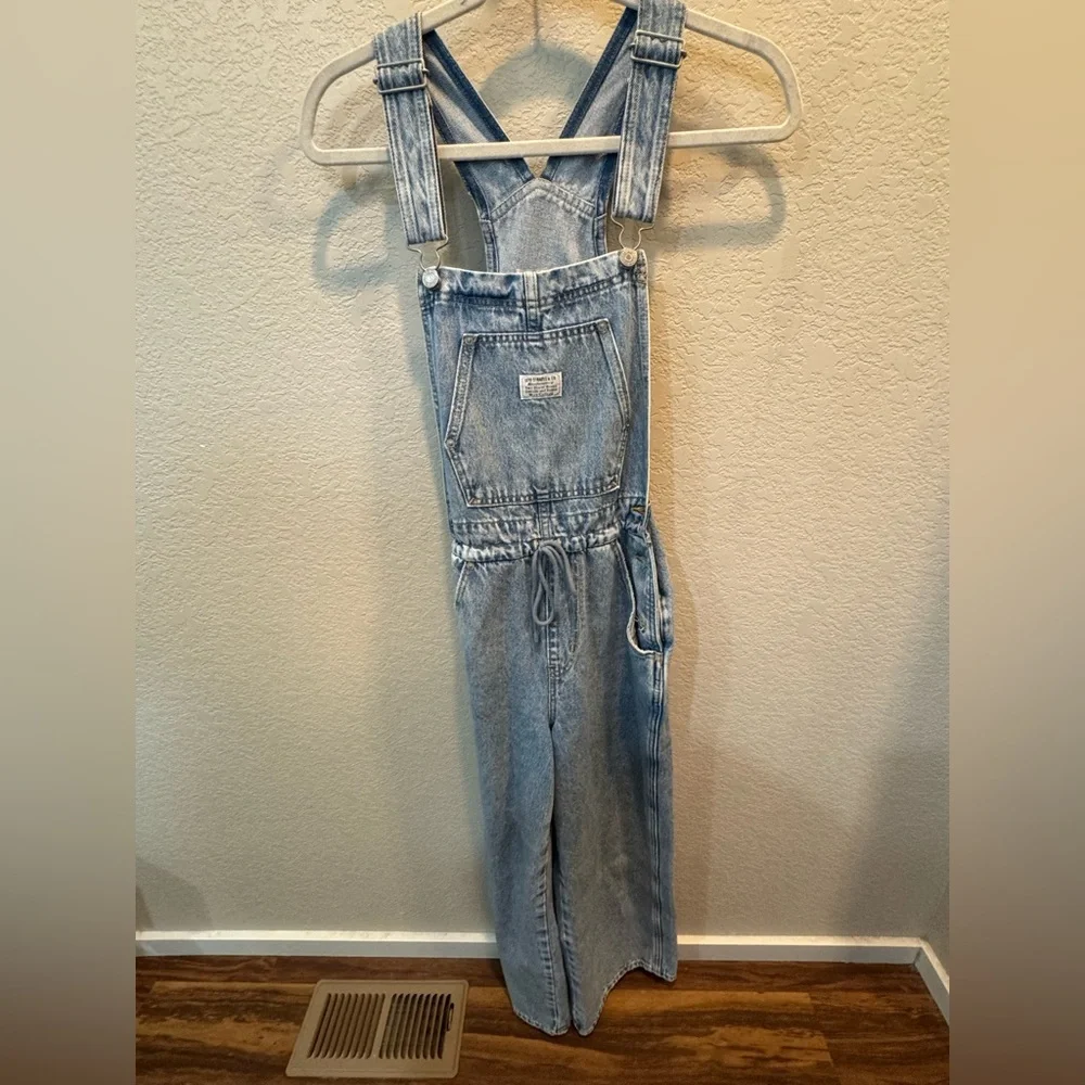 Vintage Levi’s Denim Overalls - Picture 1 of 3